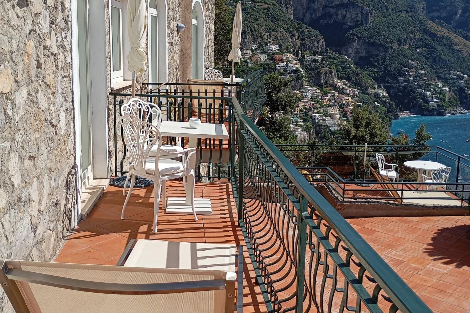 פוזיטנו Hotel Le Agavi מראה חיצוני תמונה